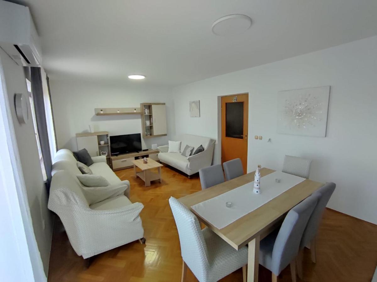 House Silva Apartment Podstrana Exterior photo